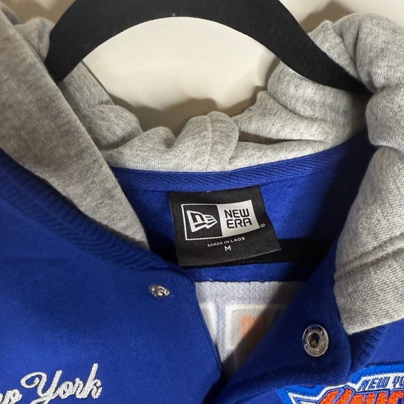 New York Knicks Throwback Prep Chenille Full Snap Hoodie - Picture 6 of 10